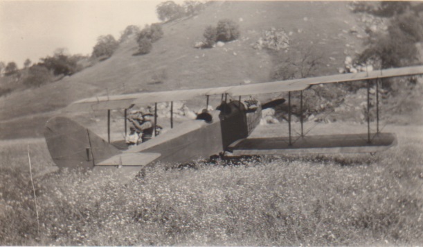 picture of a biplane